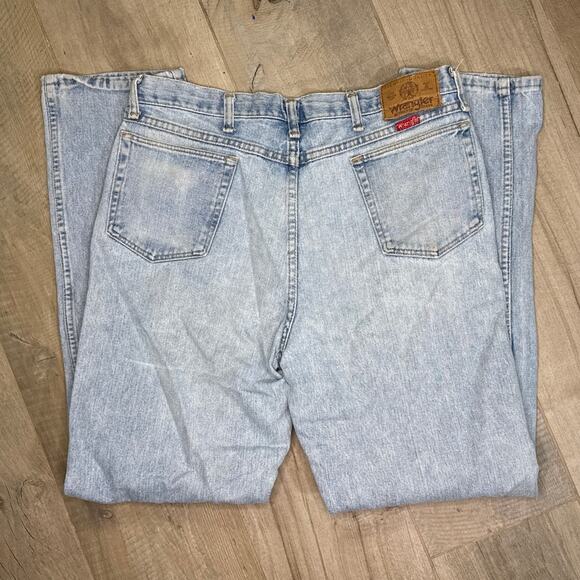 Vintage Wrangler Light Blue Jeans Made in the USA Men's Size 34x34 - Picture 1 of 6